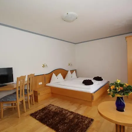 Otel Baerenbachhof - Joker Card Included In Summer