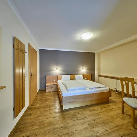 Hotel Baerenbachhof 3*