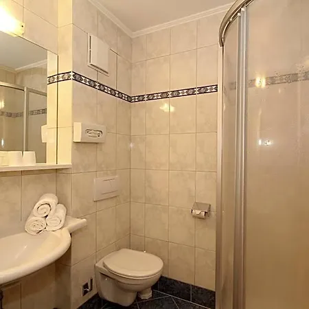 Отель Baerenbachhof 3*