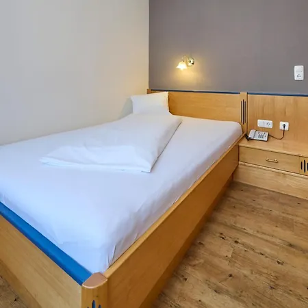 Baerenbachhof 3*